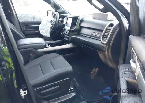 2022 Ram 1500 из США, поврежденный, VIN 1C6RREBG0NN218347